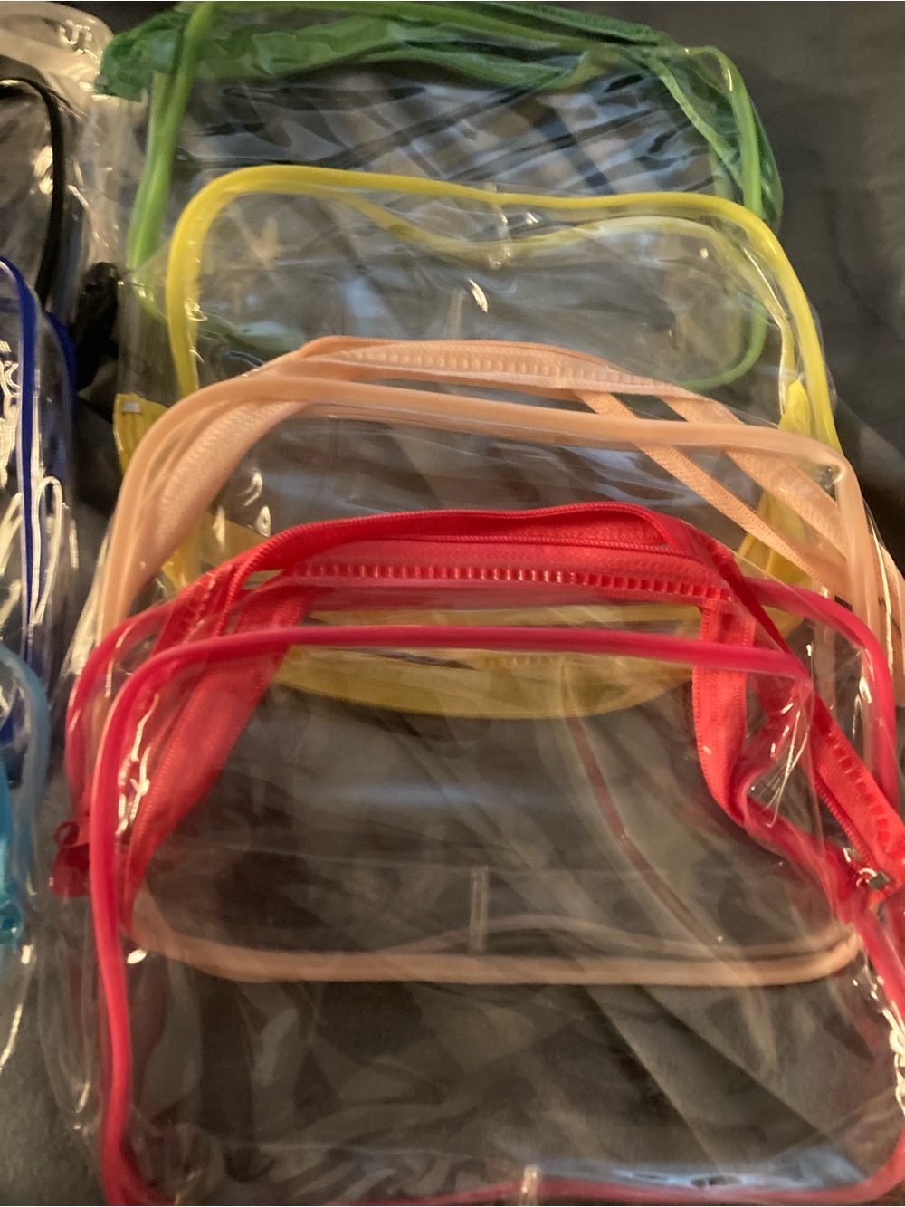 Clear PVC Travel Bag with Colored Trim pick one - Picture 3 of 4